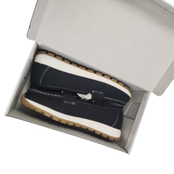 Black Loafers W/ Gold Buckle Accent Women Size 8 (EU41) Stylish Casual Comfort - Picture 2 of 11